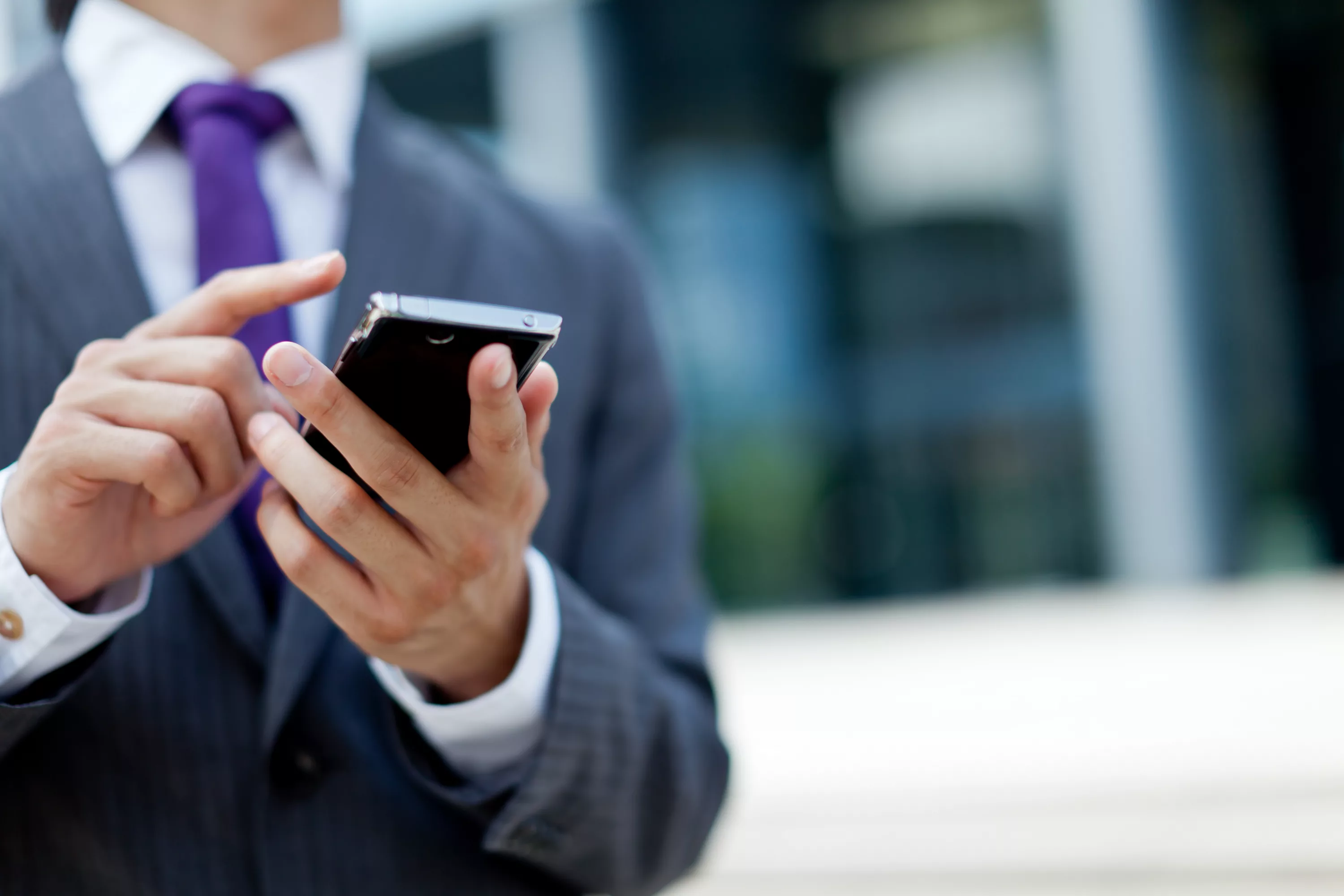 SonicCallbon: Seamless Auto Mobile Recharge for Uninterrupted Connectivity